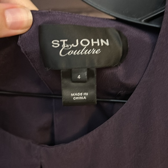St. John Couture Purple Sleeveless Silk Blouse - Picture 3 of 5